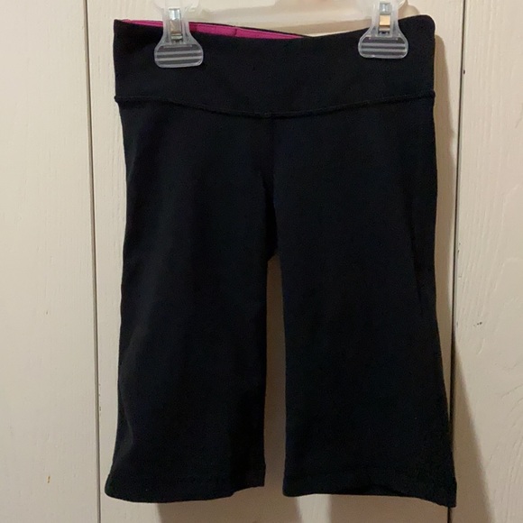 Ivivva Black & Pink Crop Exercise Pants - Picture 3 of 5